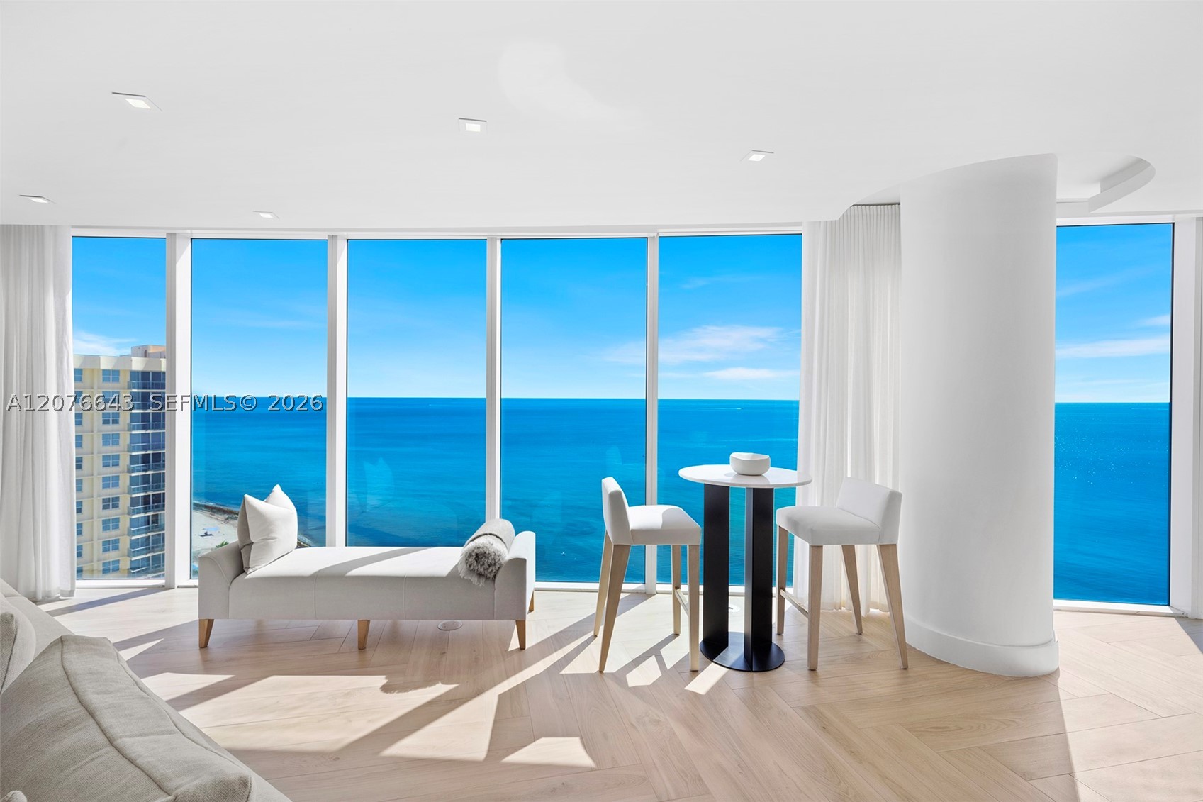 2711 S Ocean Dr #1502, Hollywood FL 33019