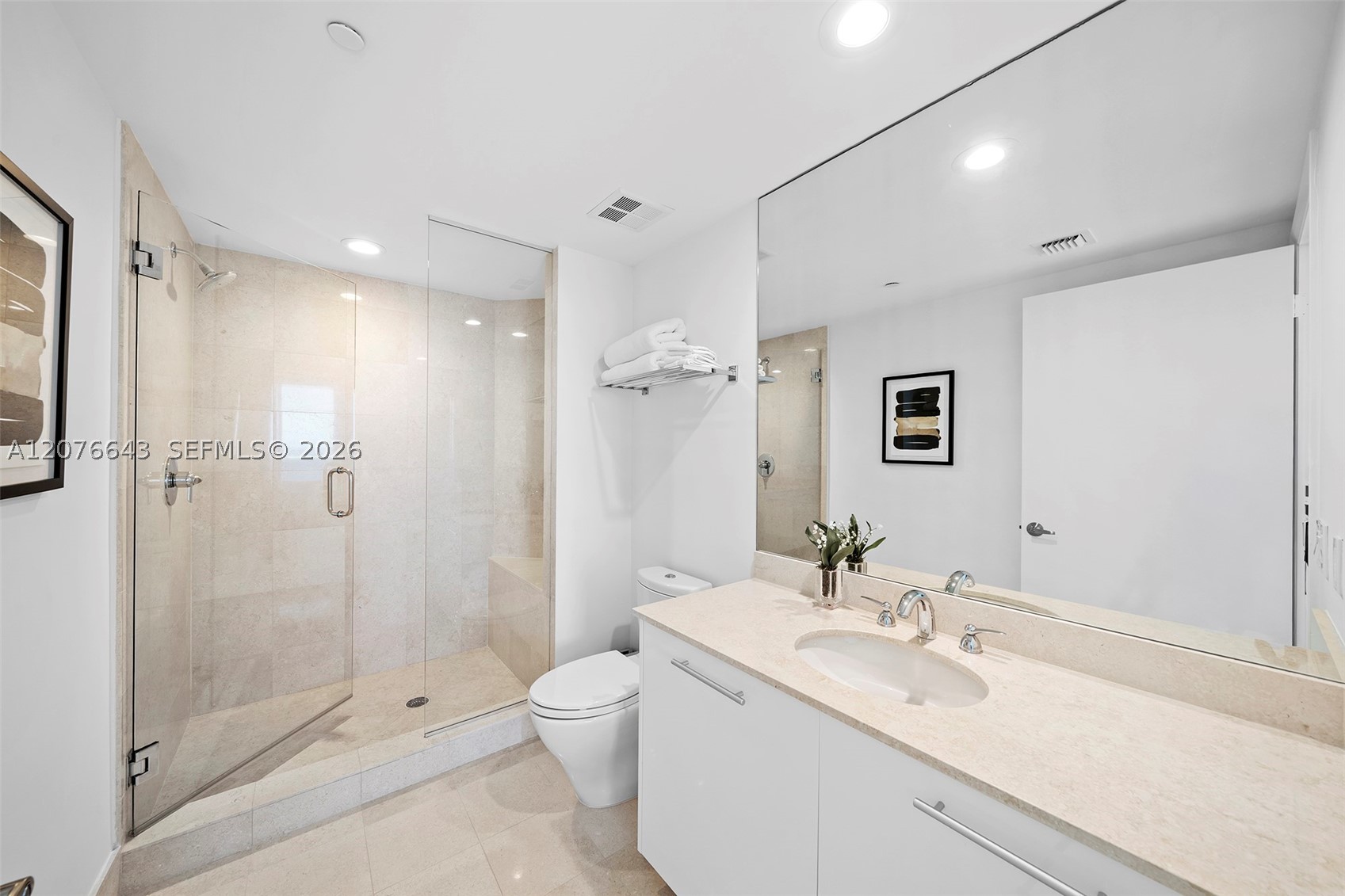 2711 S Ocean Dr #1502, Hollywood FL 33019