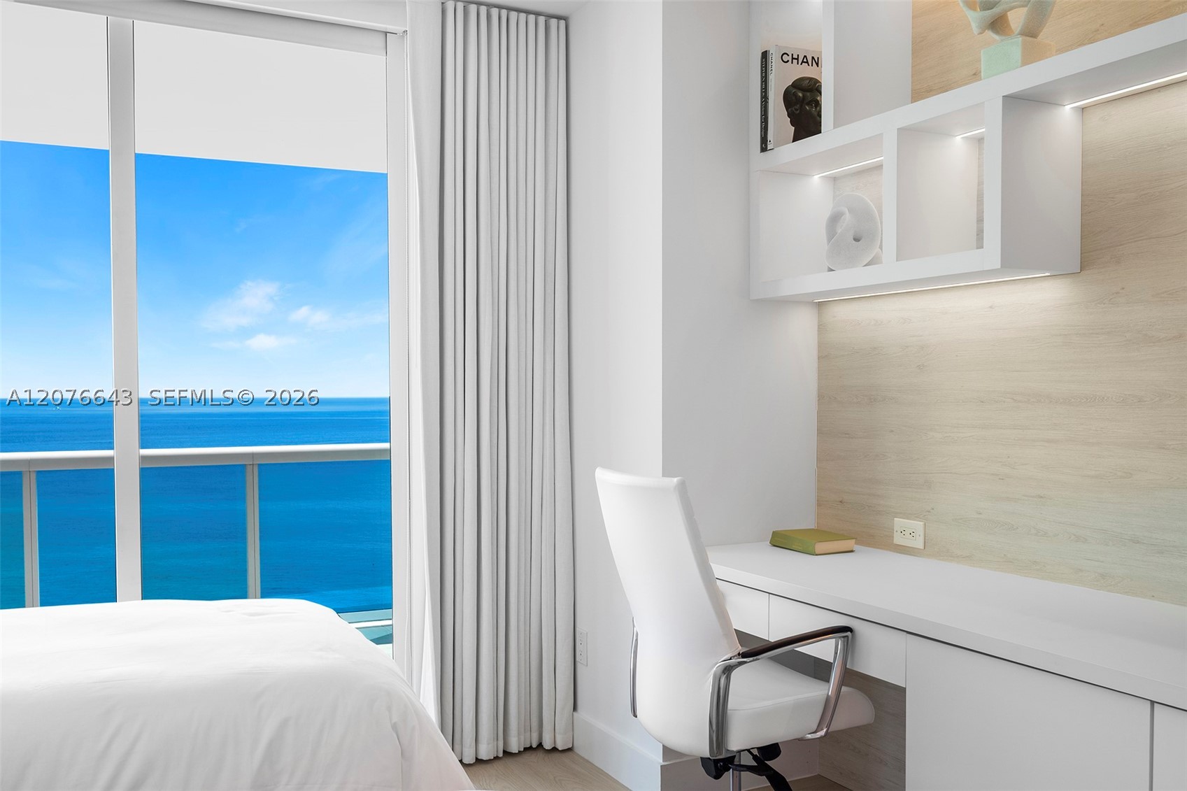 2711 S Ocean Dr #1502, Hollywood FL 33019