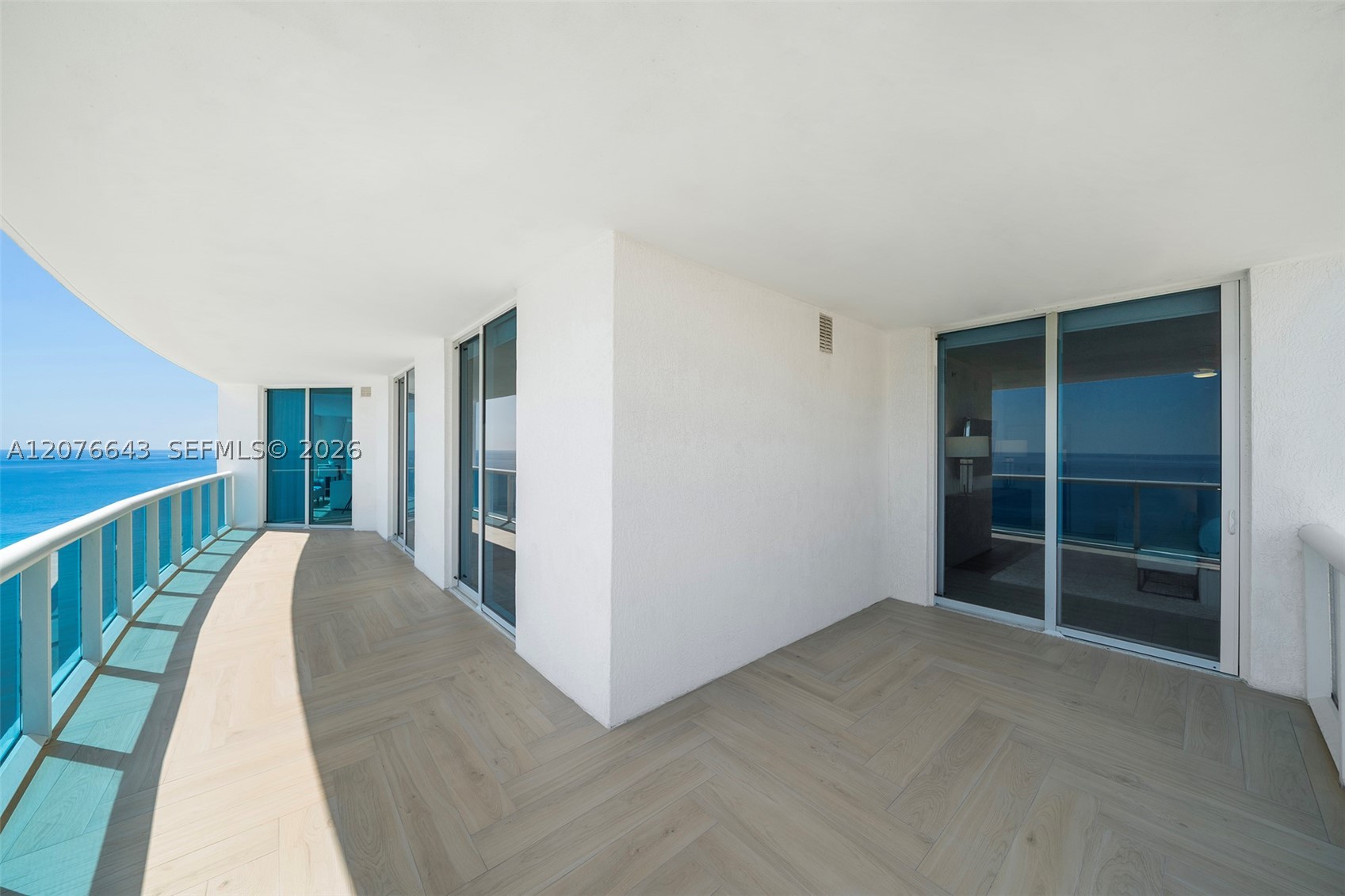 2711 S Ocean Dr #1502, Hollywood FL 33019