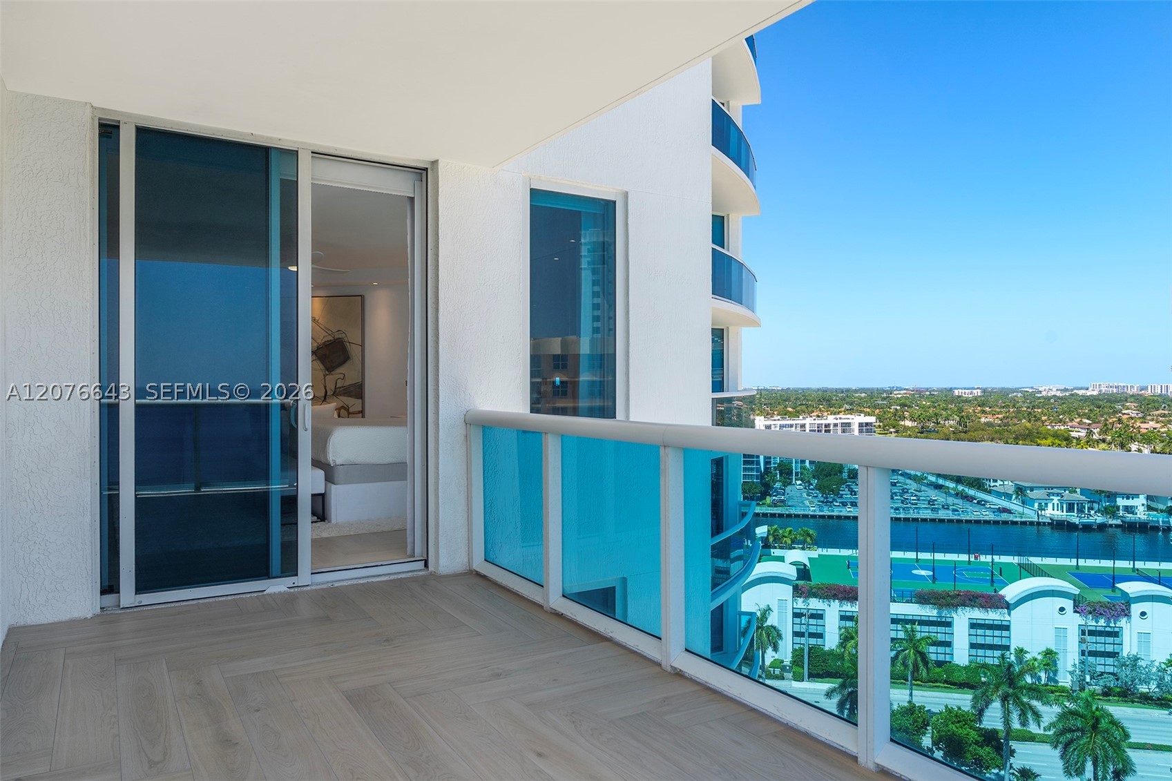 2711 S Ocean Dr #1502, Hollywood FL 33019