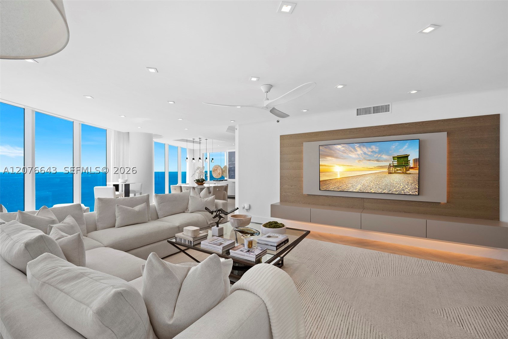 2711 S Ocean Dr #1502, Hollywood FL 33019