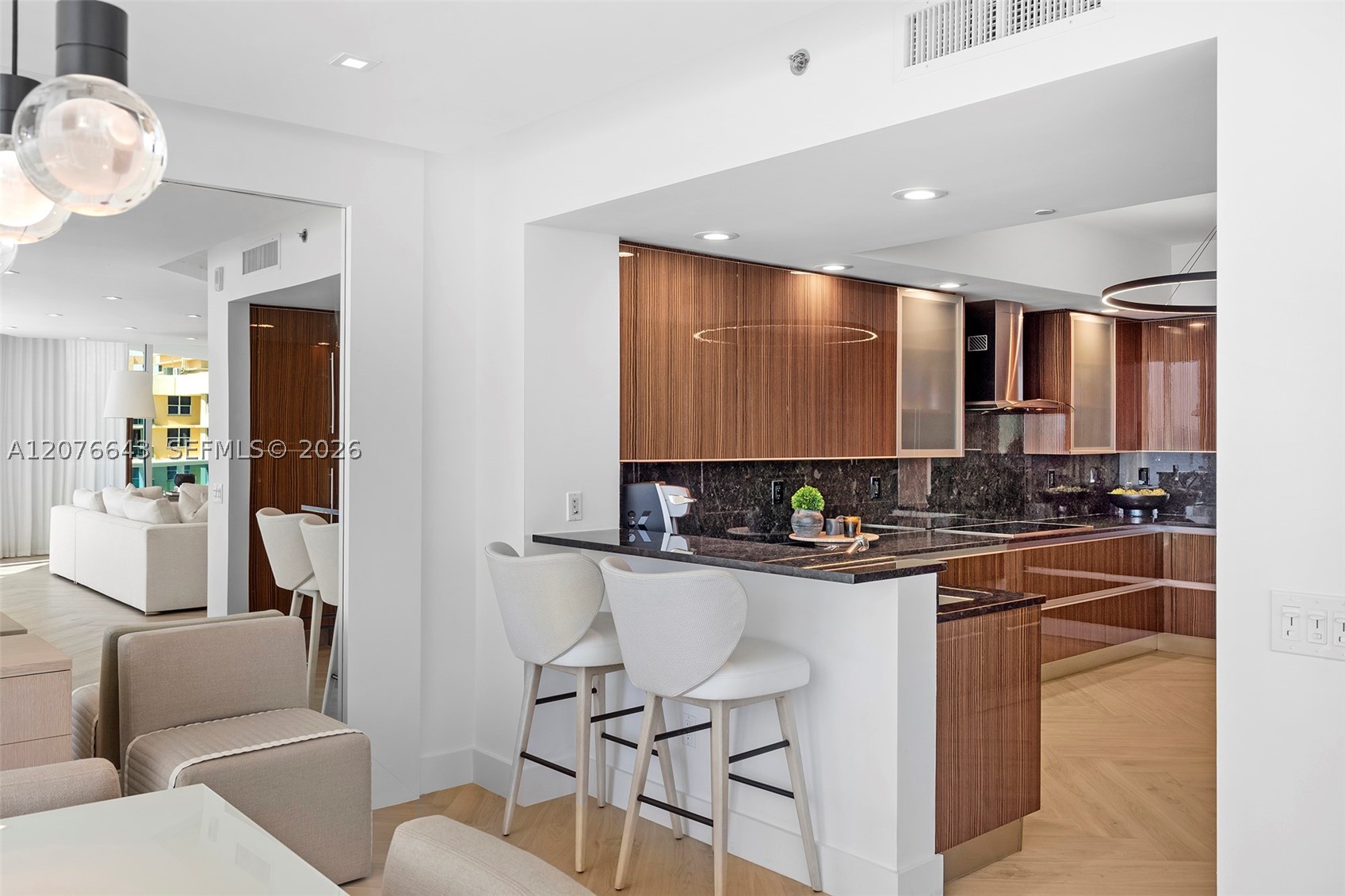 2711 S Ocean Dr #1502, Hollywood FL 33019