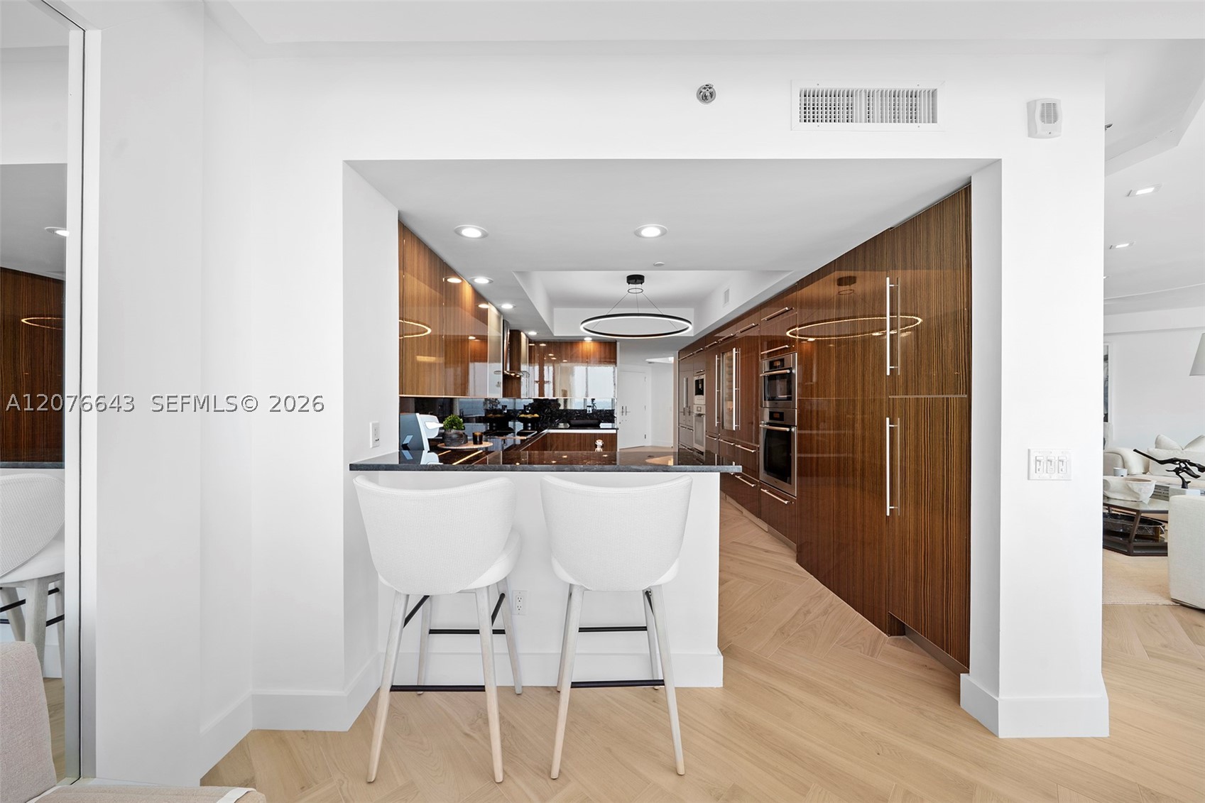 2711 S Ocean Dr #1502, Hollywood FL 33019