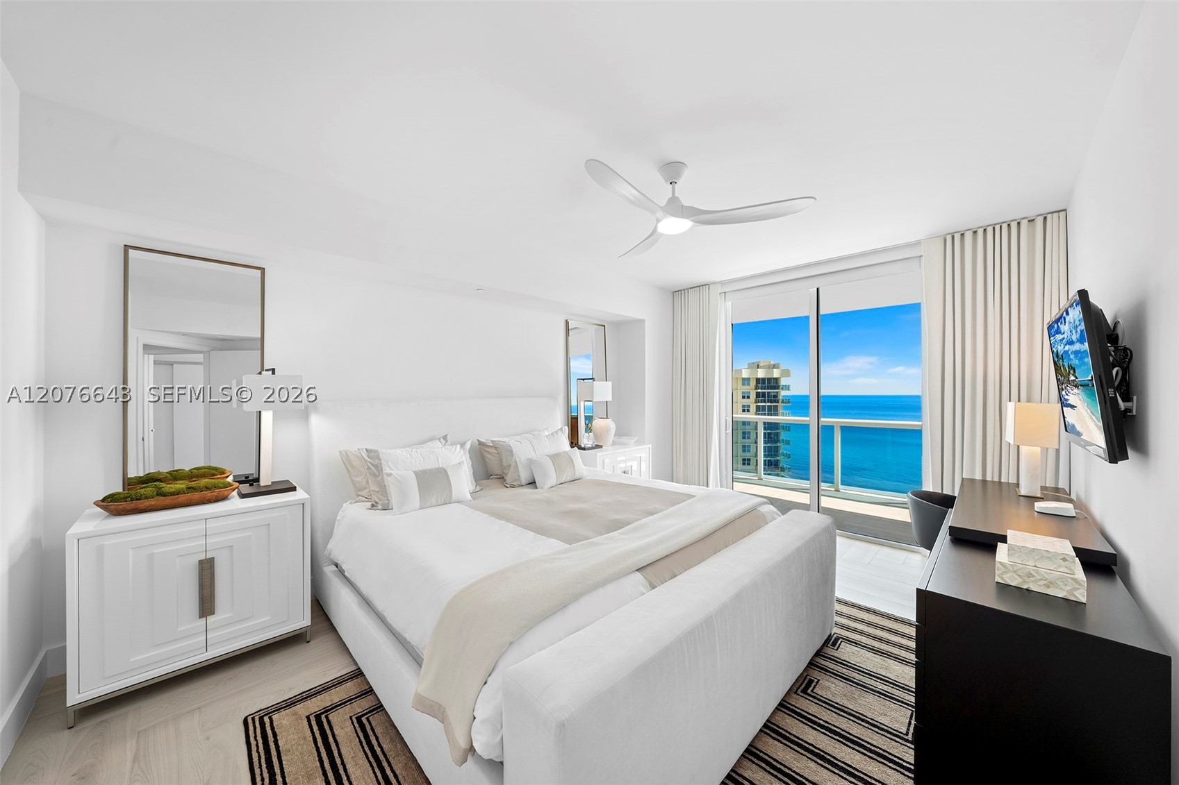 2711 S Ocean Dr #1502, Hollywood FL 33019