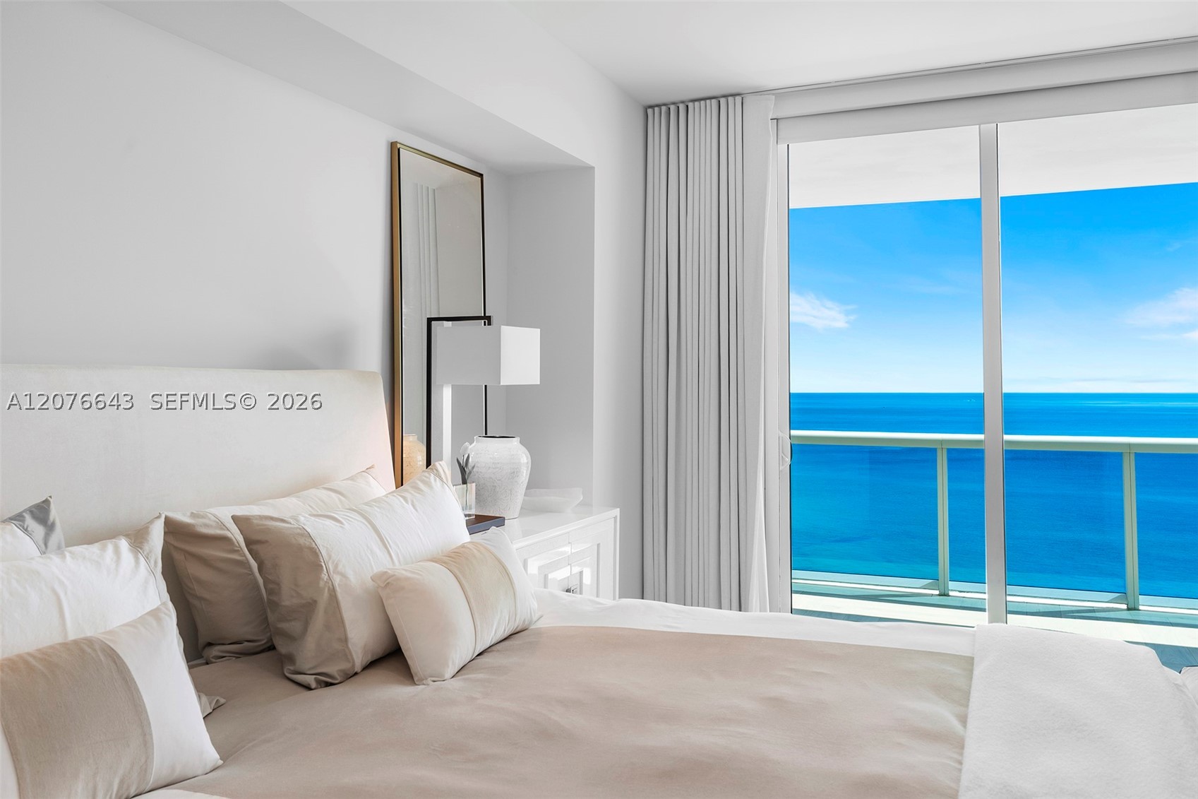 2711 S Ocean Dr #1502, Hollywood FL 33019