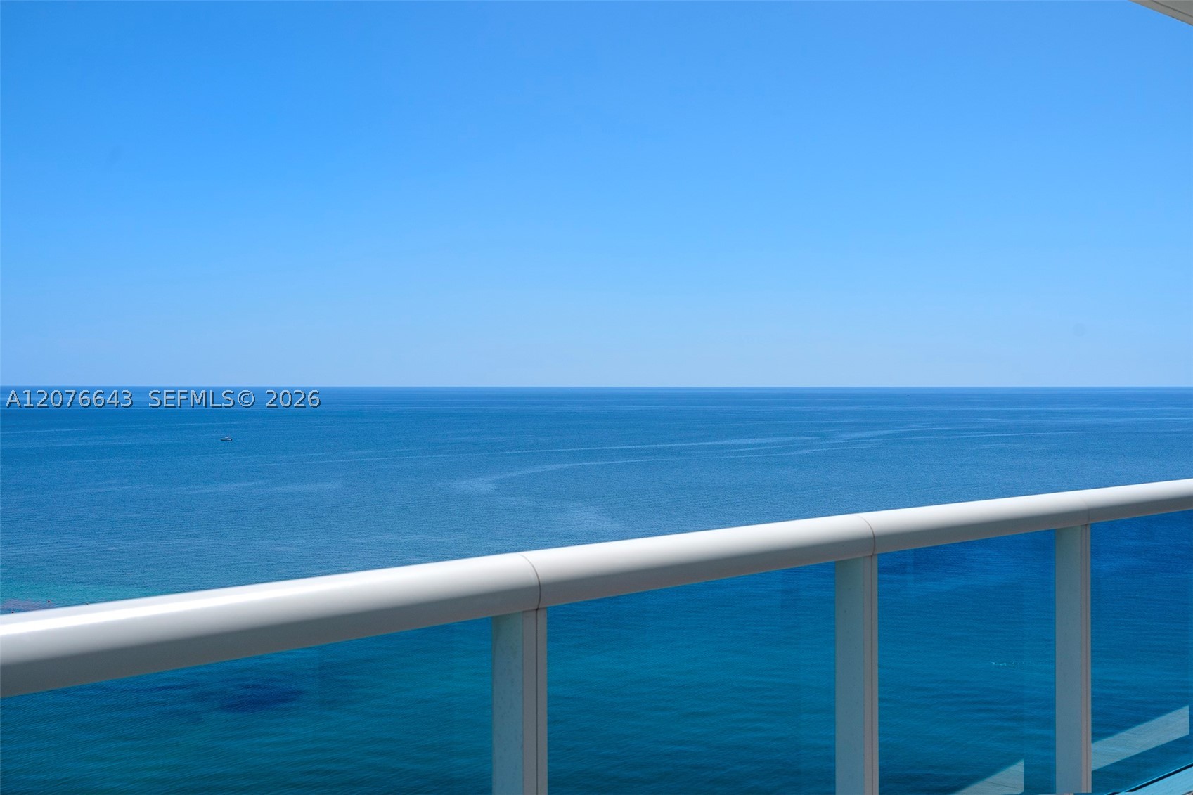 2711 S Ocean Dr #1502, Hollywood FL 33019