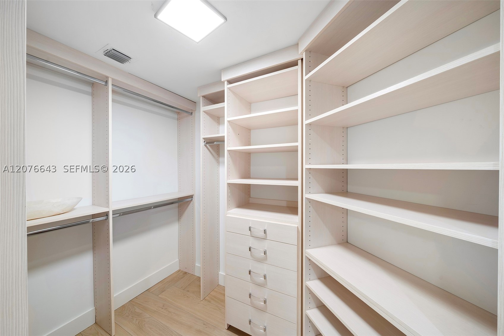 2711 S Ocean Dr #1502, Hollywood FL 33019