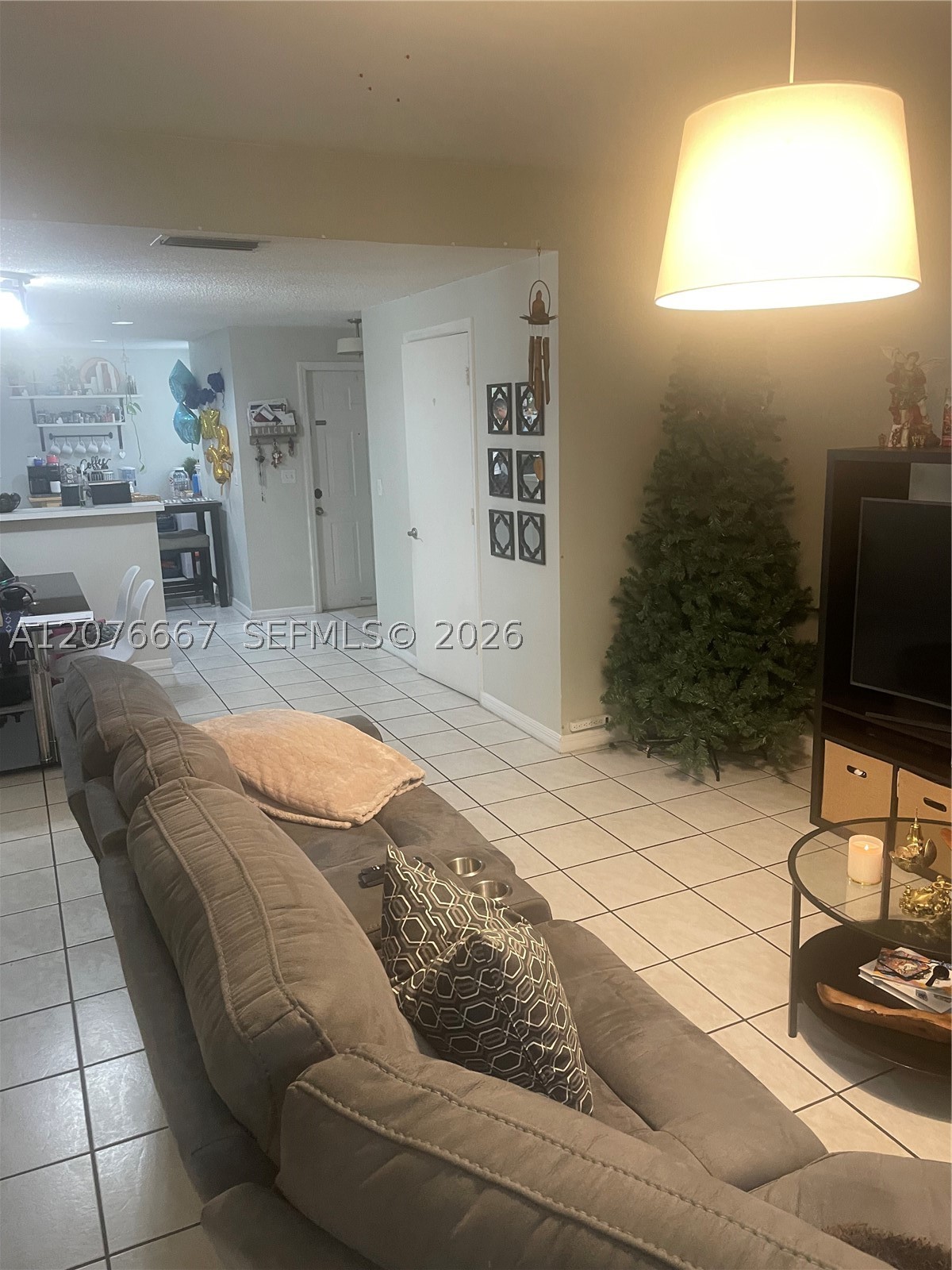 1522 Barcelona Way #5-20, Weston FL 33327