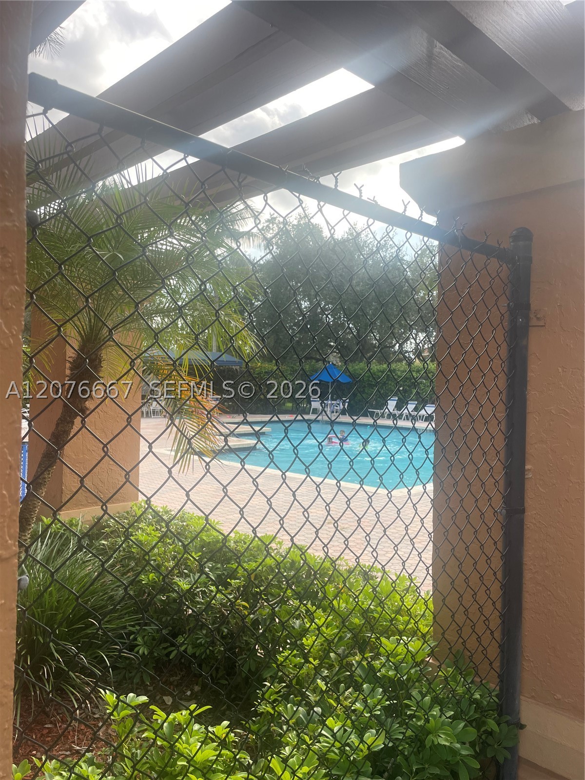 1522 Barcelona Way #5-20, Weston FL 33327