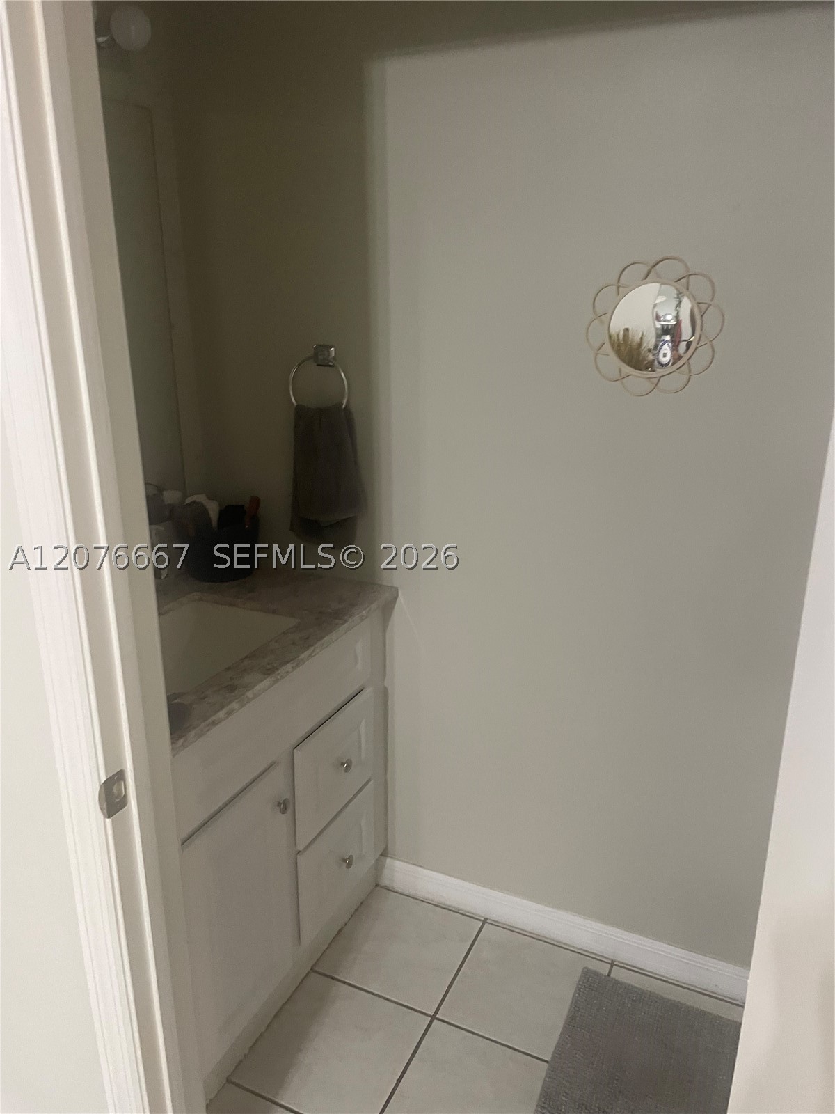 1522 Barcelona Way #5-20, Weston FL 33327