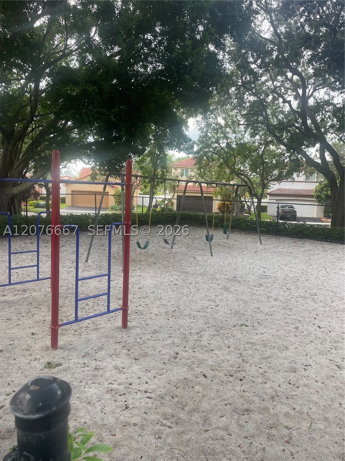 1522 Barcelona Way #5-20, Weston FL 33327