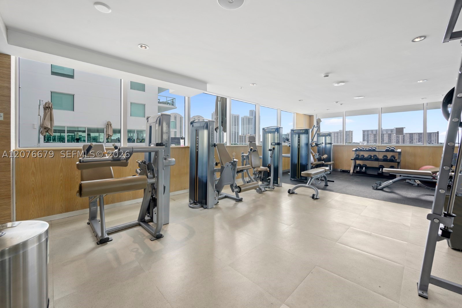 400 Sunny Isles Blvd #908, Sunny Isles Beach FL 33160