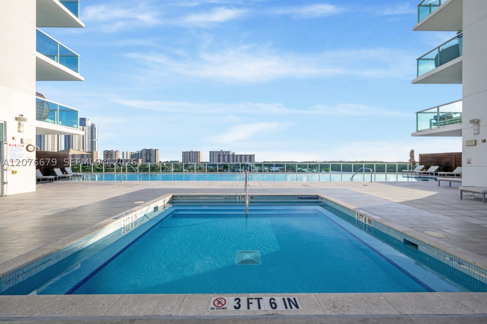 400 Sunny Isles Blvd #908, Sunny Isles Beach FL 33160