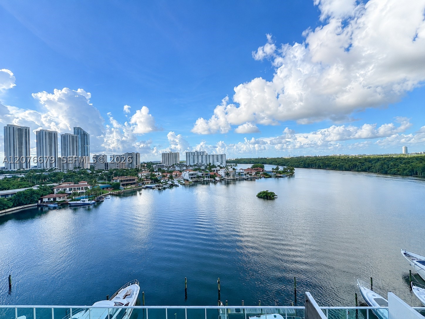 400 Sunny Isles Blvd #908, Sunny Isles Beach FL 33160