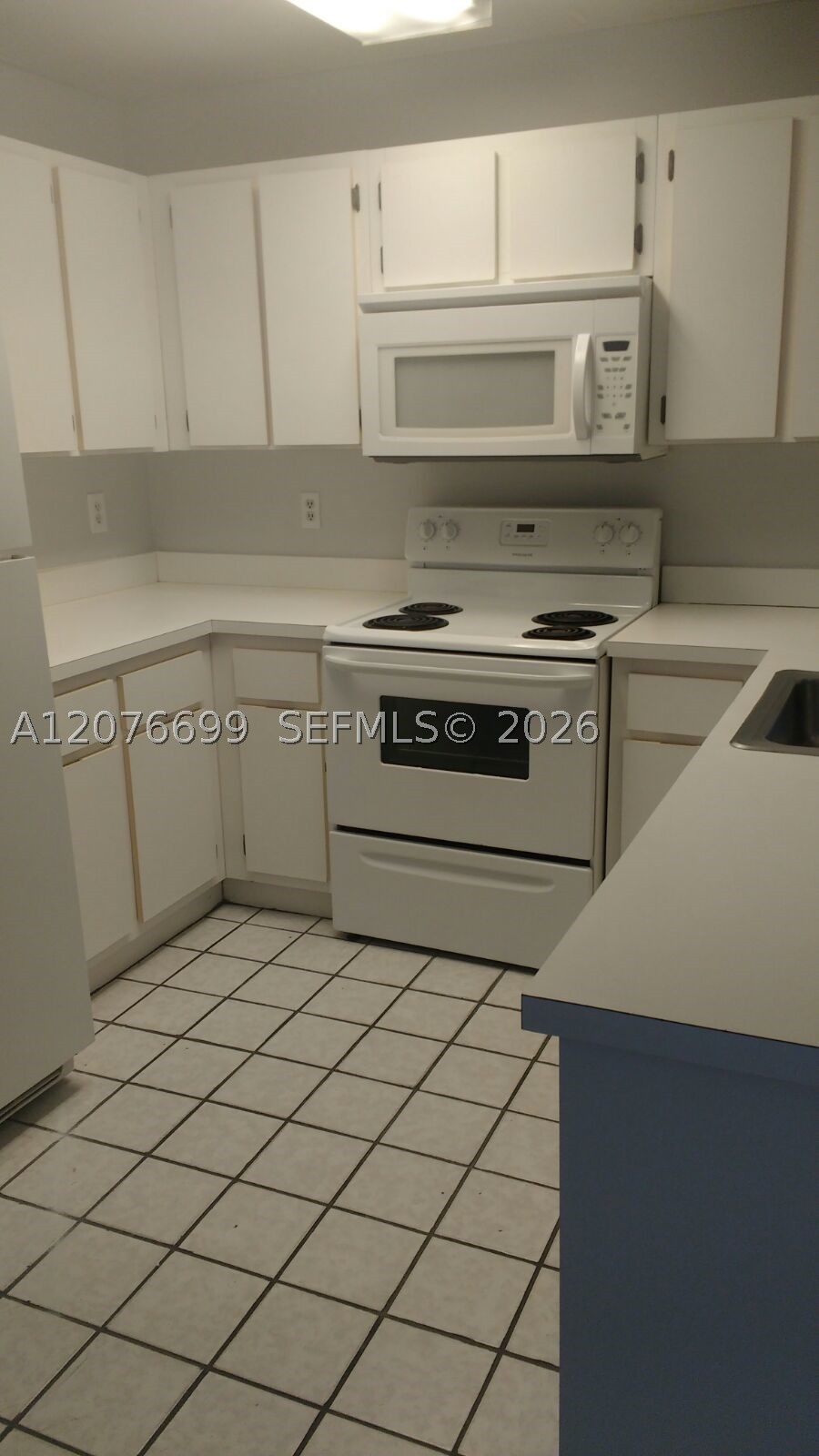 9810 Hammocks Blvd #202, Miami FL 33196