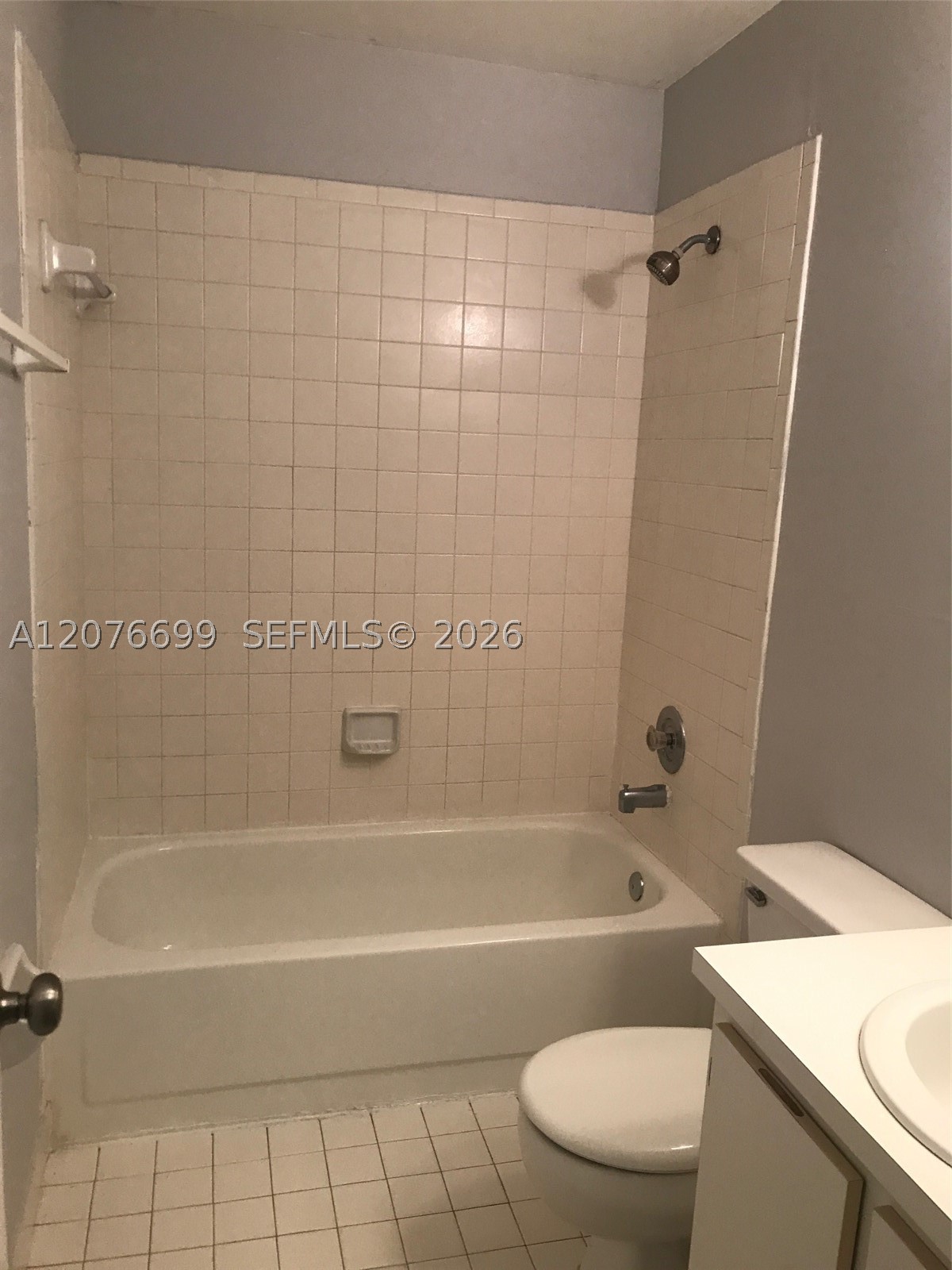 9810 Hammocks Blvd #202, Miami FL 33196
