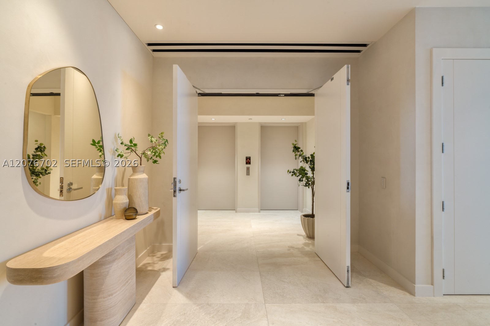 18501 Collins Ave #2301, Sunny Isles Beach FL 33160