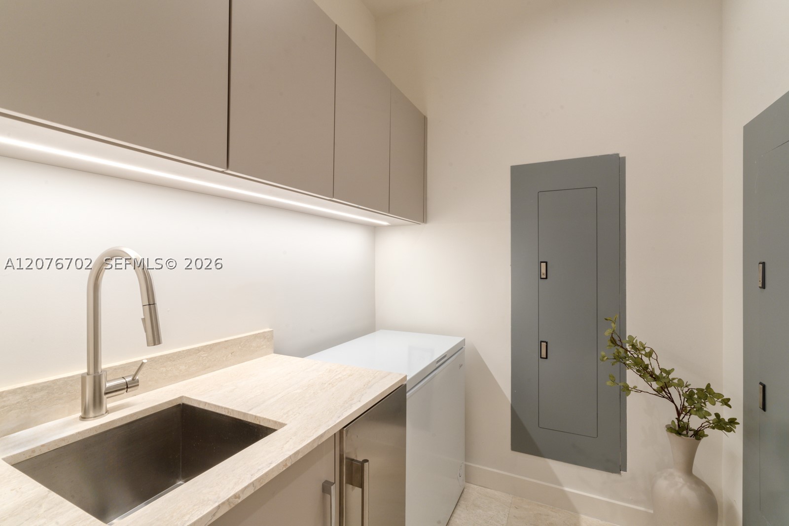 18501 Collins Ave #2301, Sunny Isles Beach FL 33160