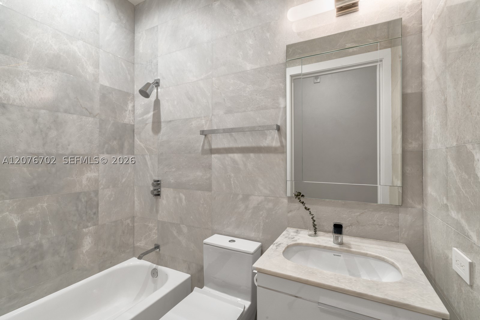 18501 Collins Ave #2301, Sunny Isles Beach FL 33160