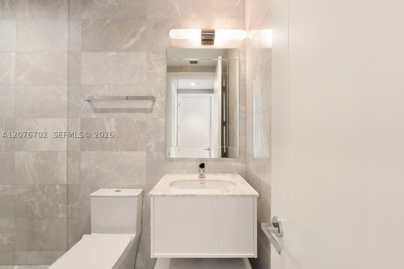 18501 Collins Ave #2301, Sunny Isles Beach FL 33160