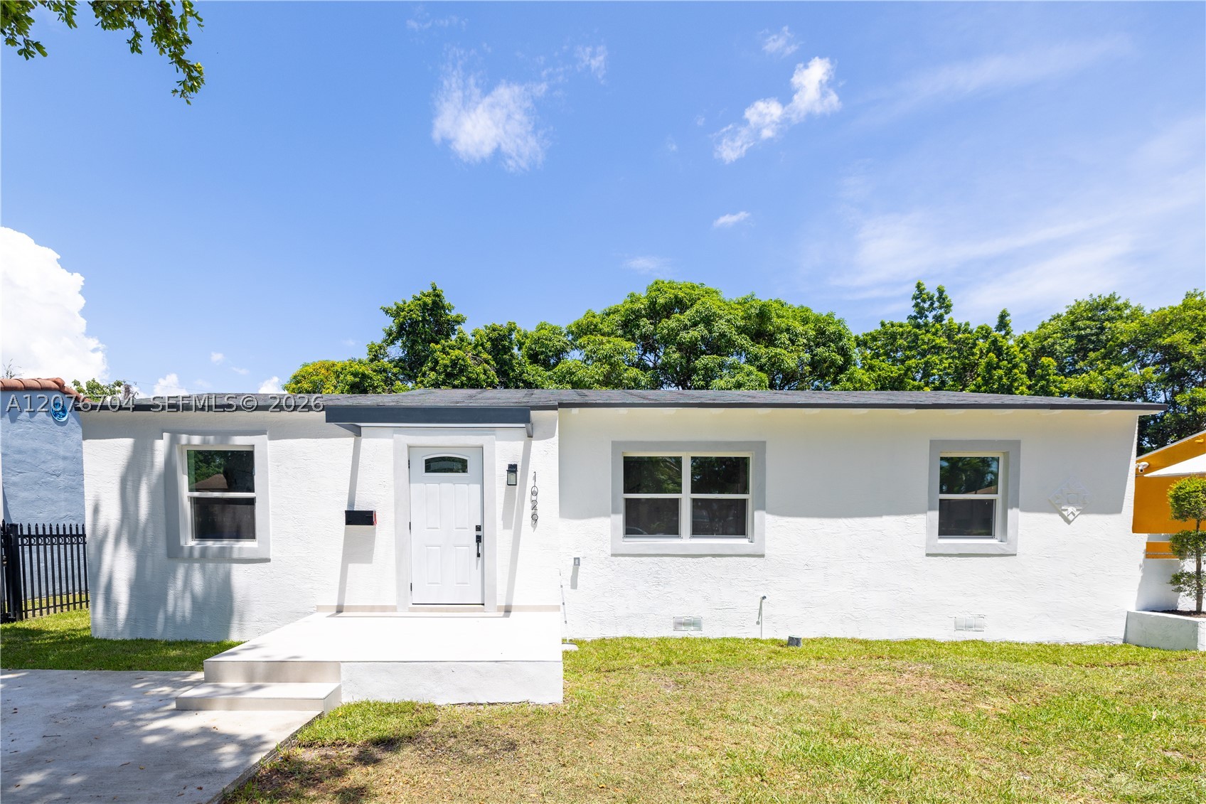 1029 NW 42nd St, Miami FL 33127