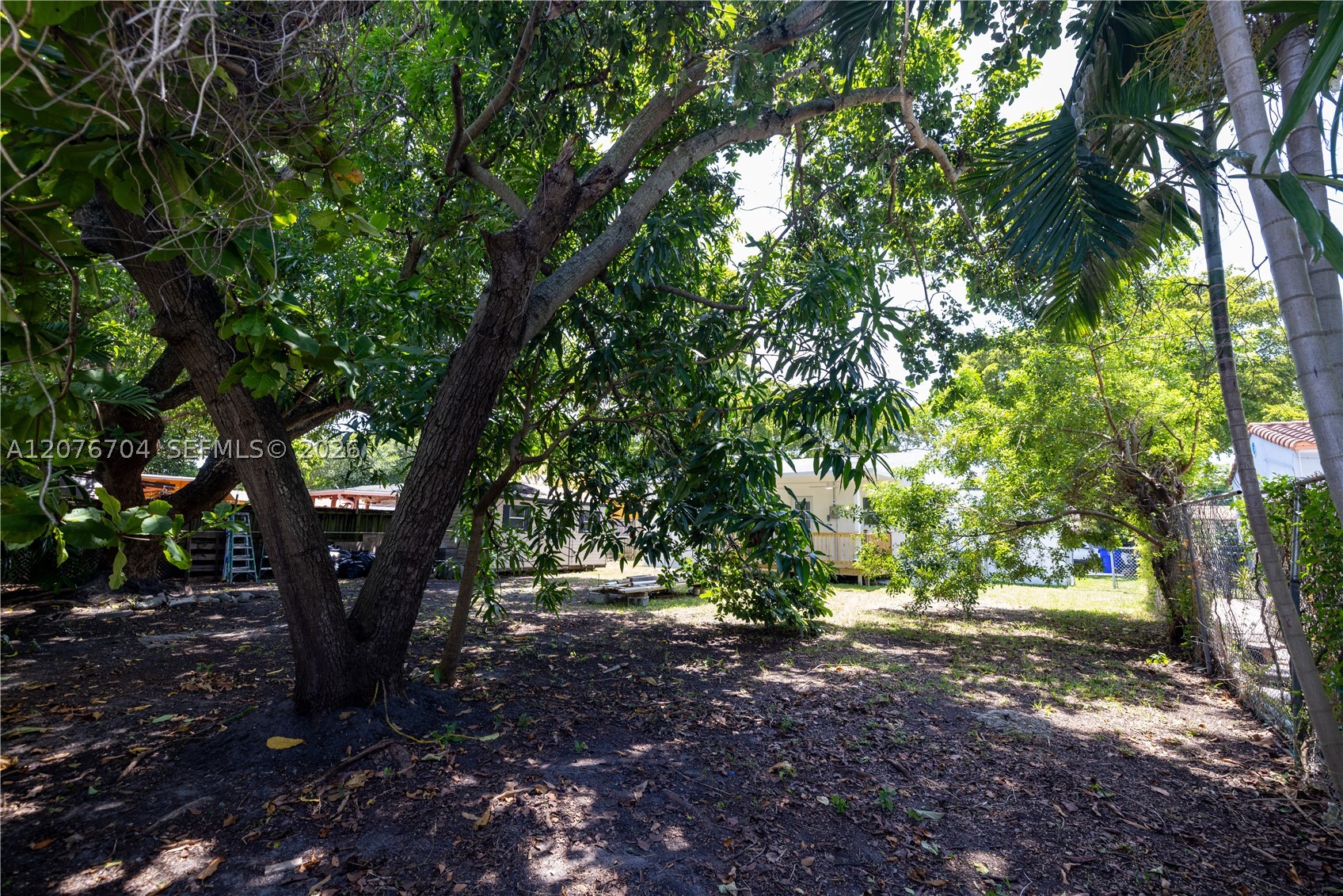 1029 NW 42nd St, Miami FL 33127