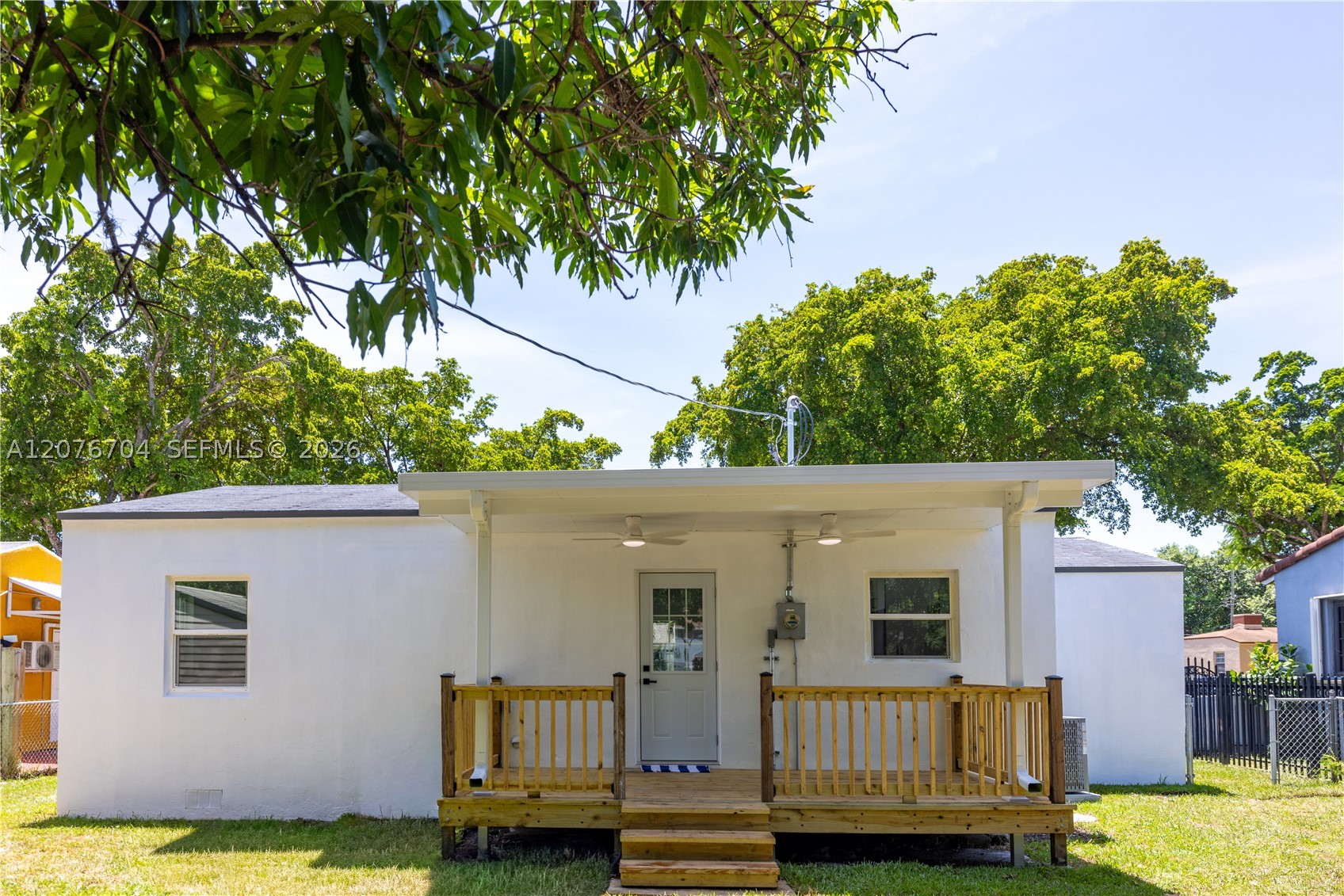 1029 NW 42nd St, Miami FL 33127