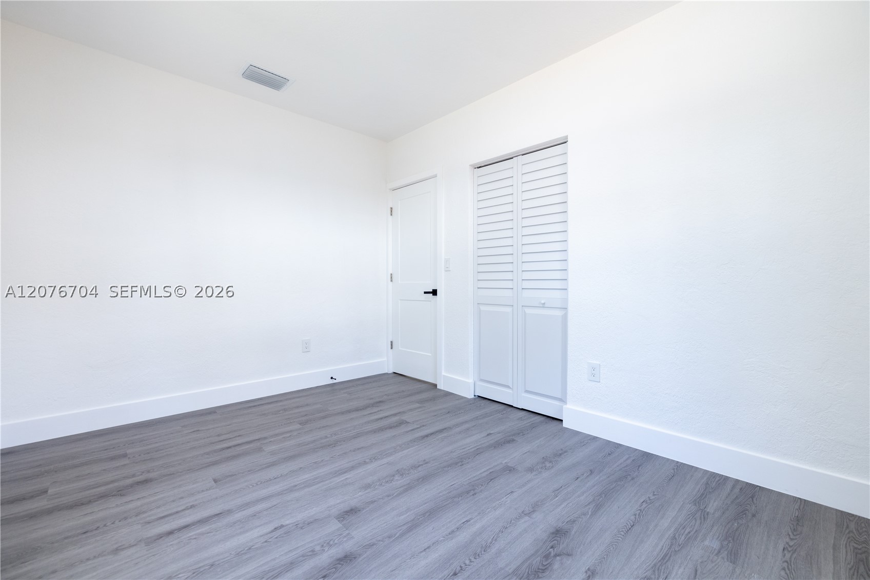 1029 NW 42nd St, Miami FL 33127