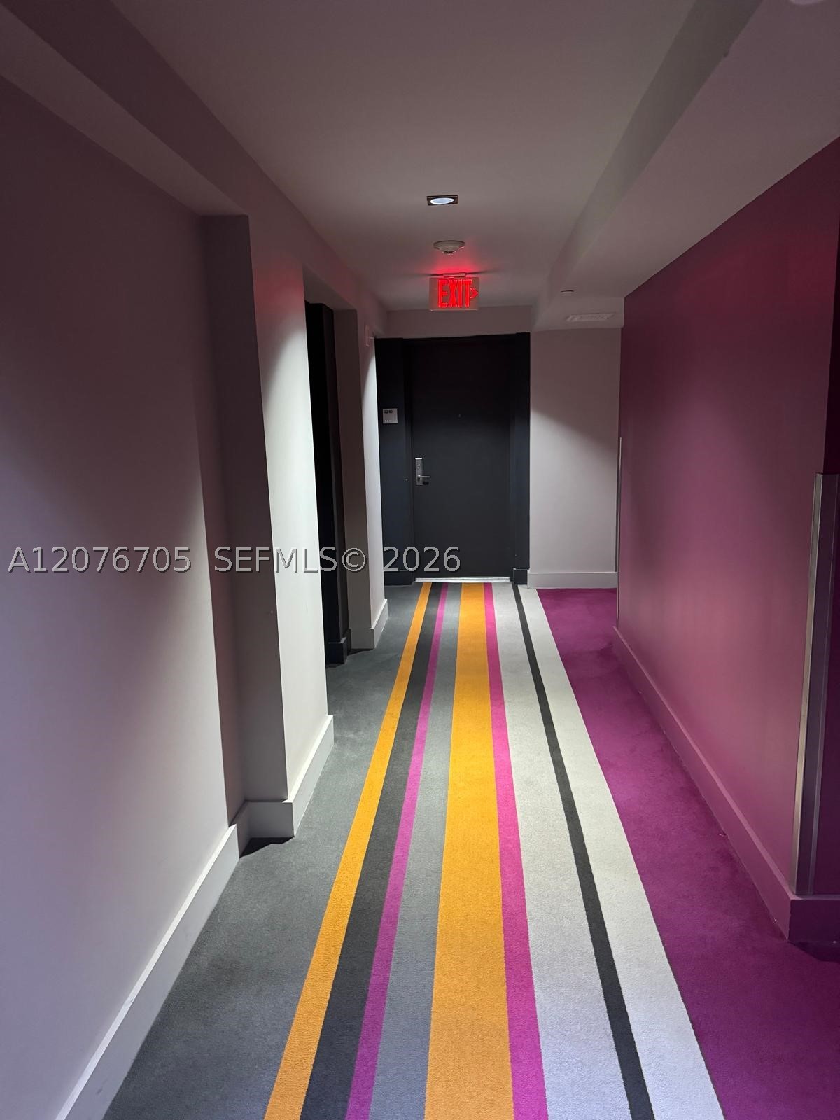 500 Brickell Ave #3210, Miami FL 33131
