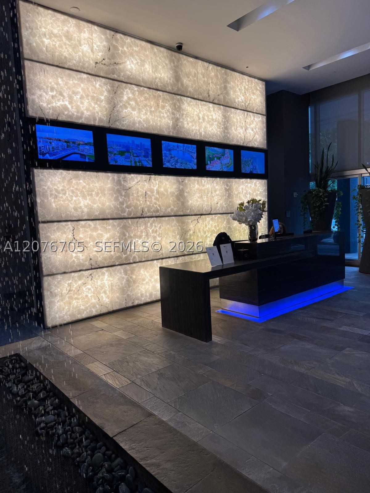 500 Brickell Ave #3210, Miami FL 33131