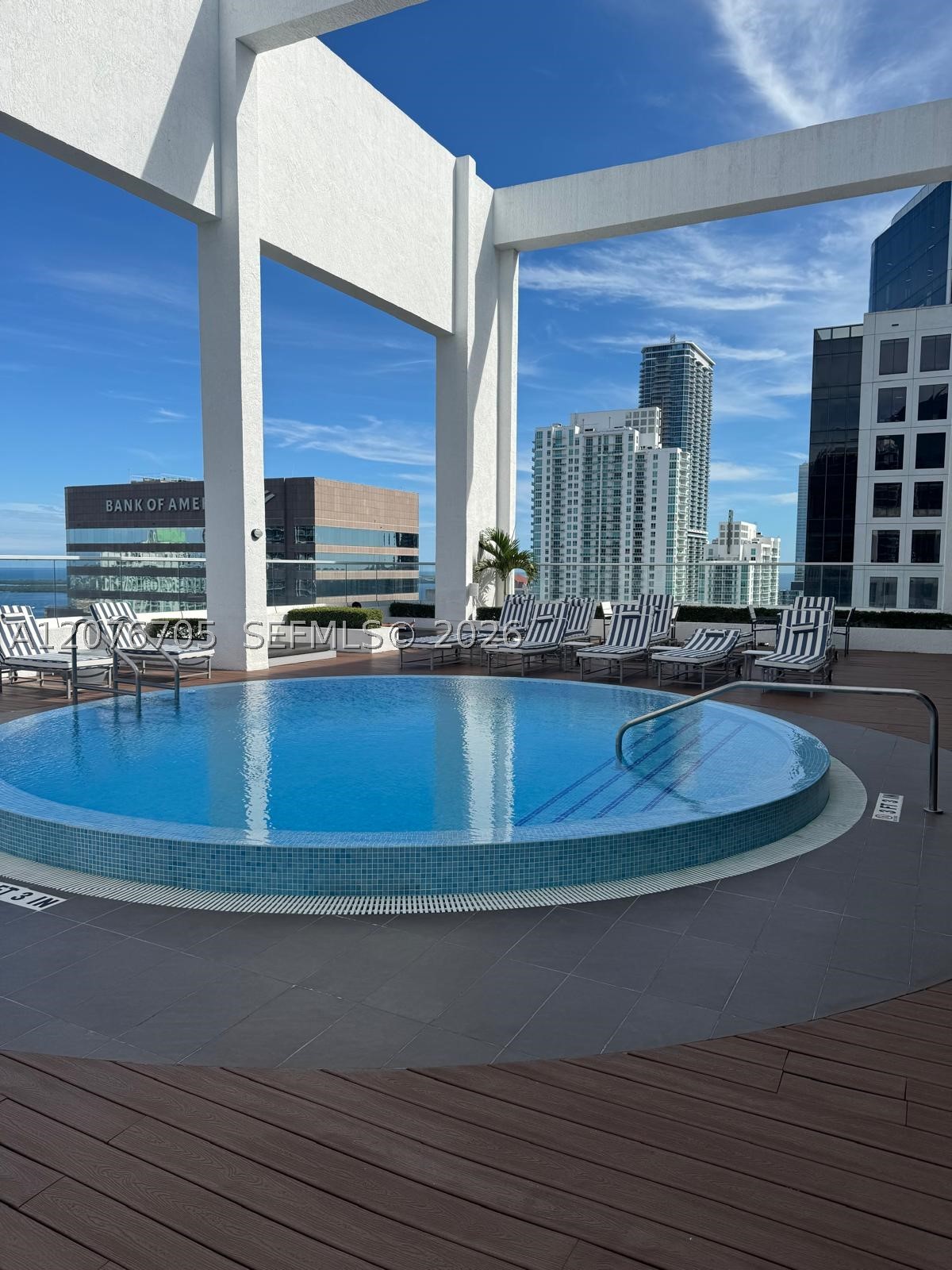500 Brickell Ave #3210, Miami FL 33131