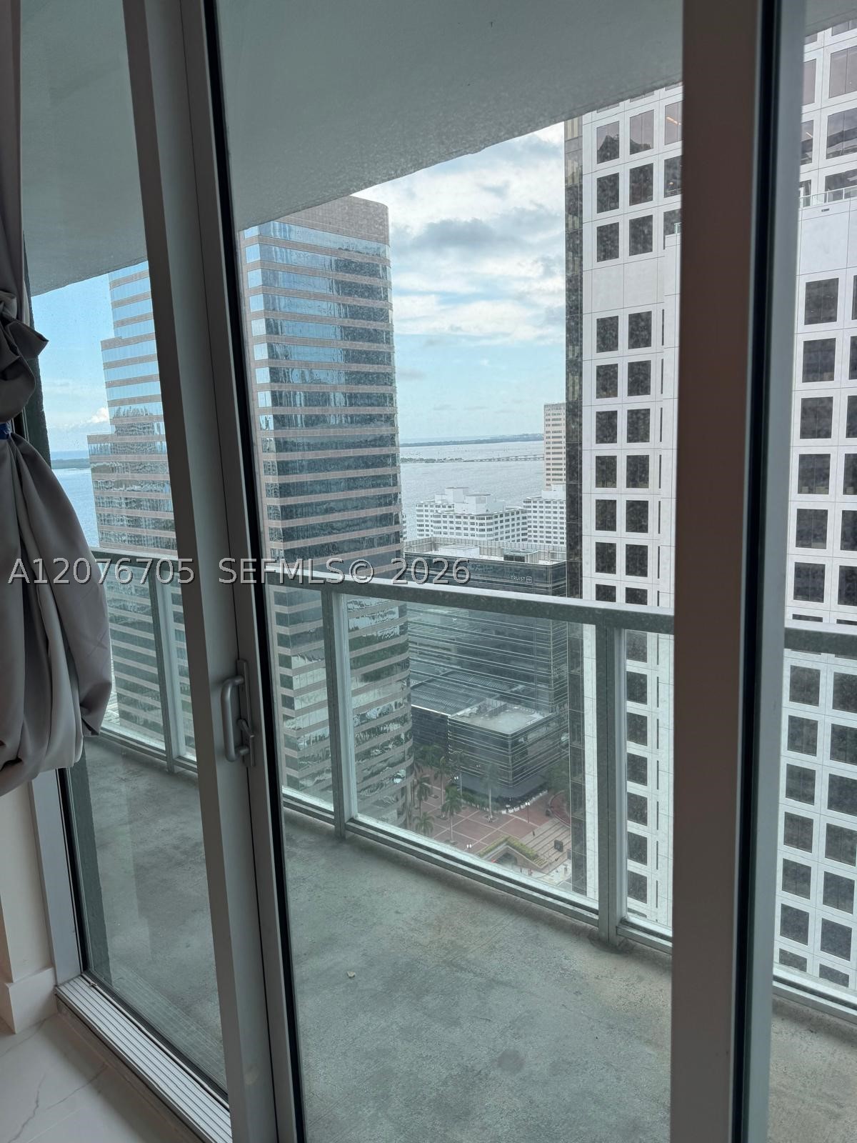 500 Brickell Ave #3210, Miami FL 33131