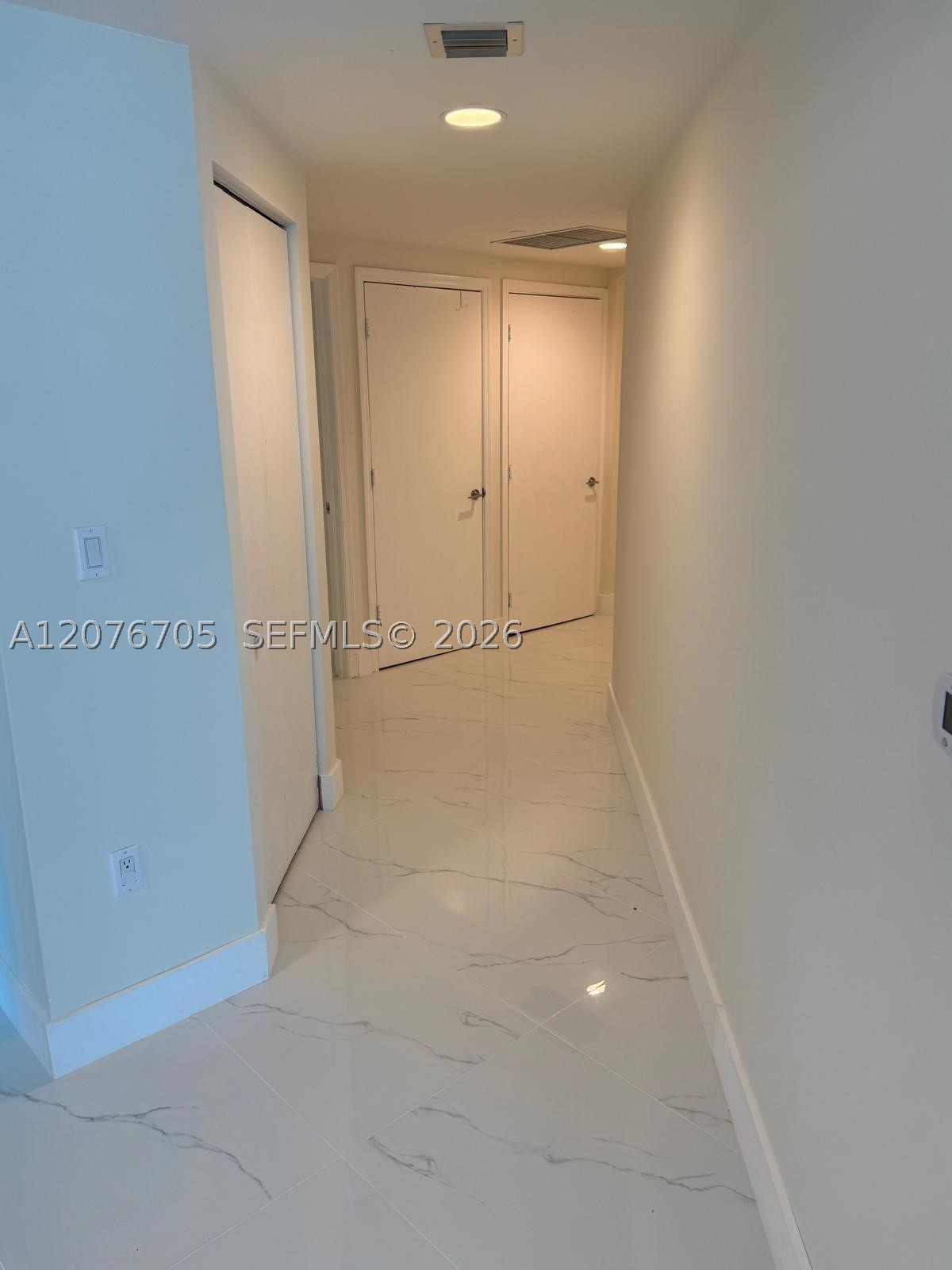 500 Brickell Ave #3210, Miami FL 33131