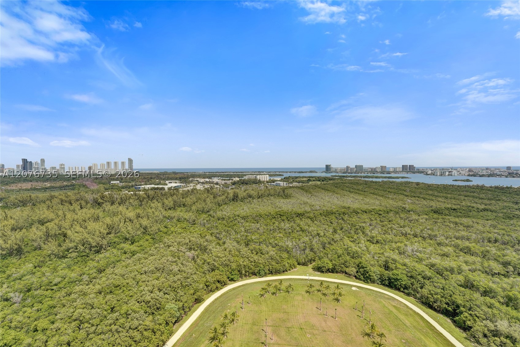 2411 Laguna Circle #2511, North Miami FL 33181