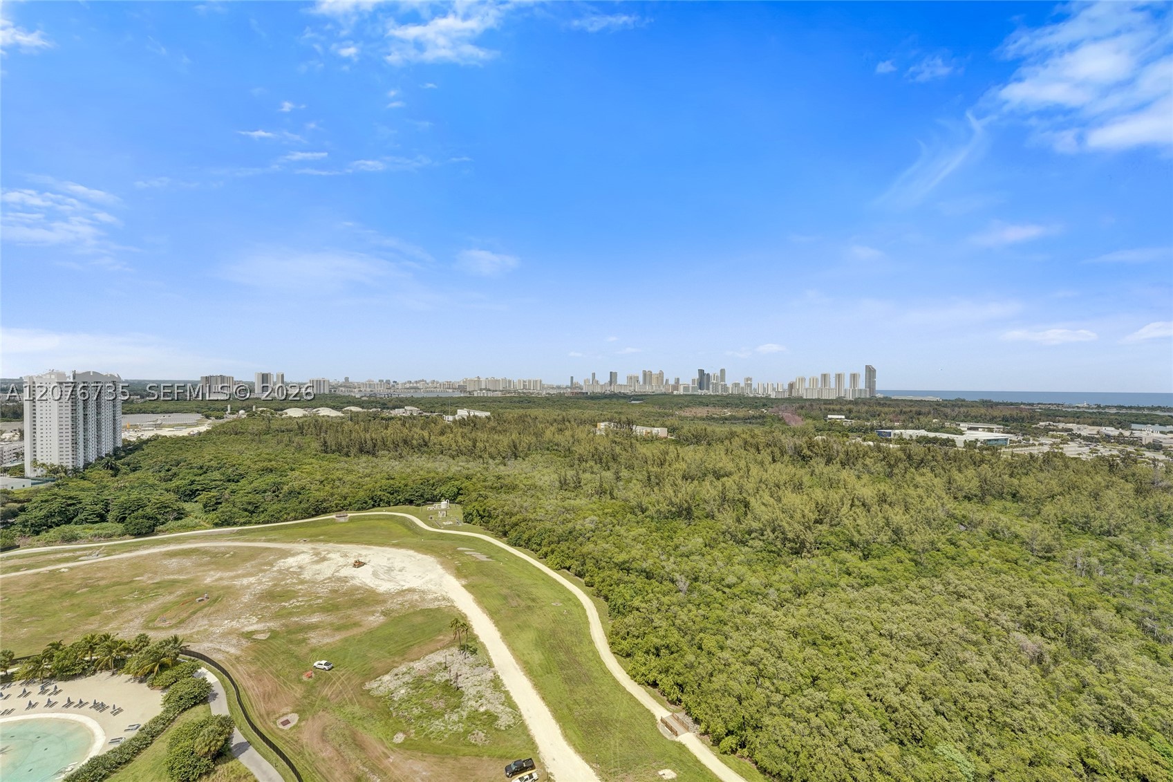 2411 Laguna Circle #2511, North Miami FL 33181