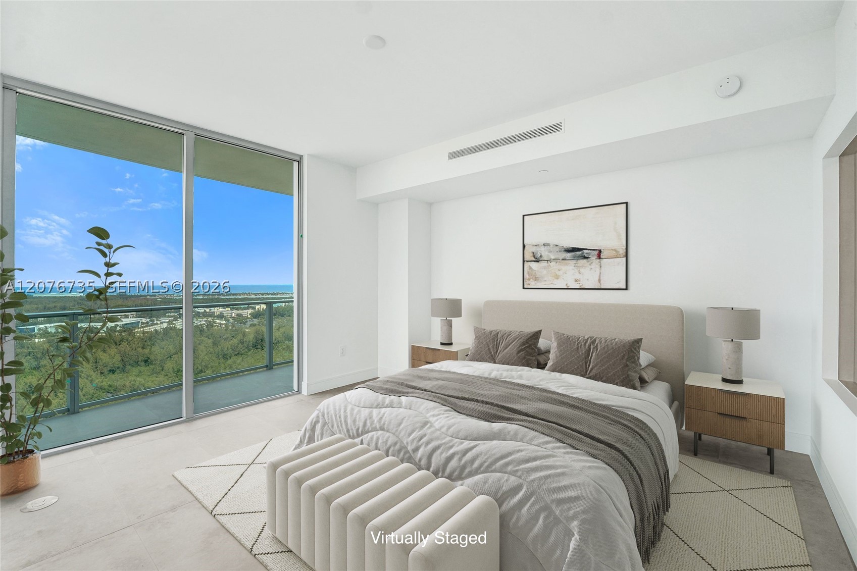2411 Laguna Circle #2511, North Miami FL 33181
