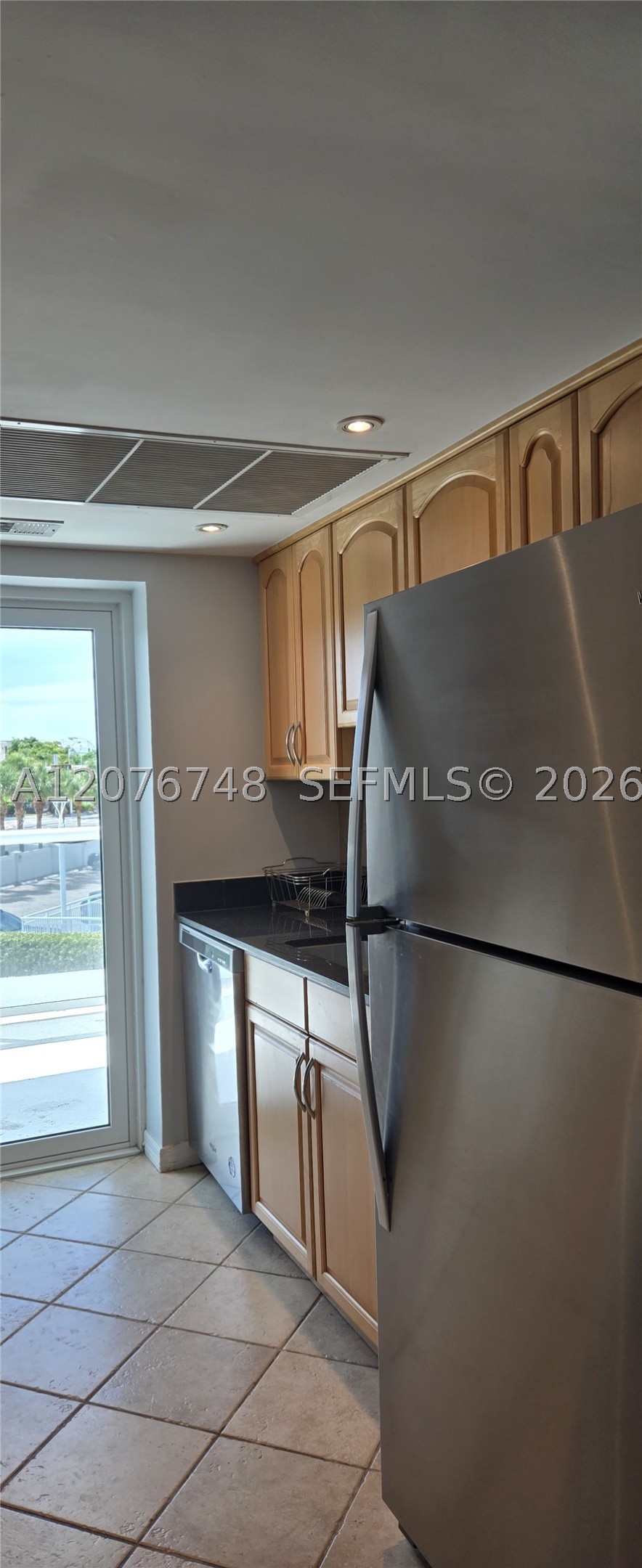 Fort Lauderdale FL 33308 - A12076748