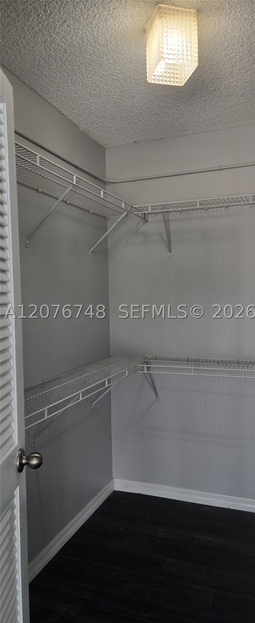 Fort Lauderdale FL 33308 - A12076748