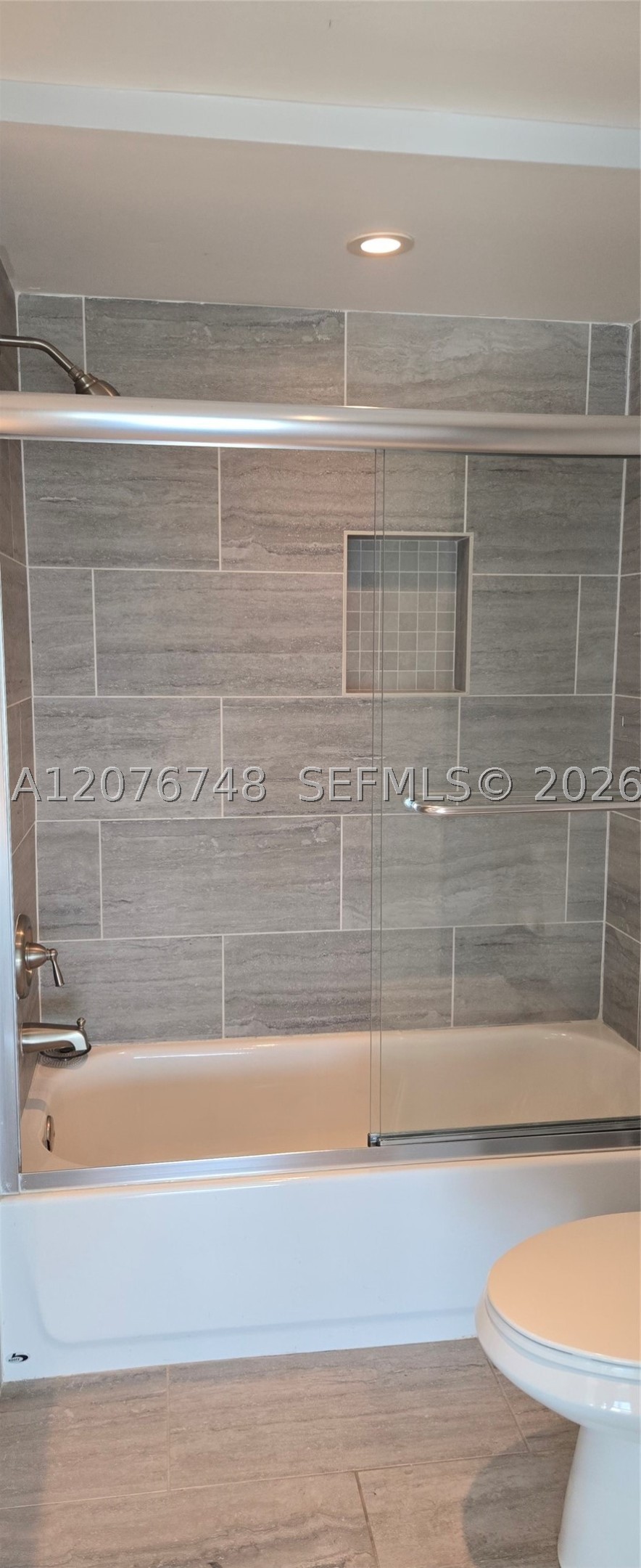 Fort Lauderdale FL 33308 - A12076748