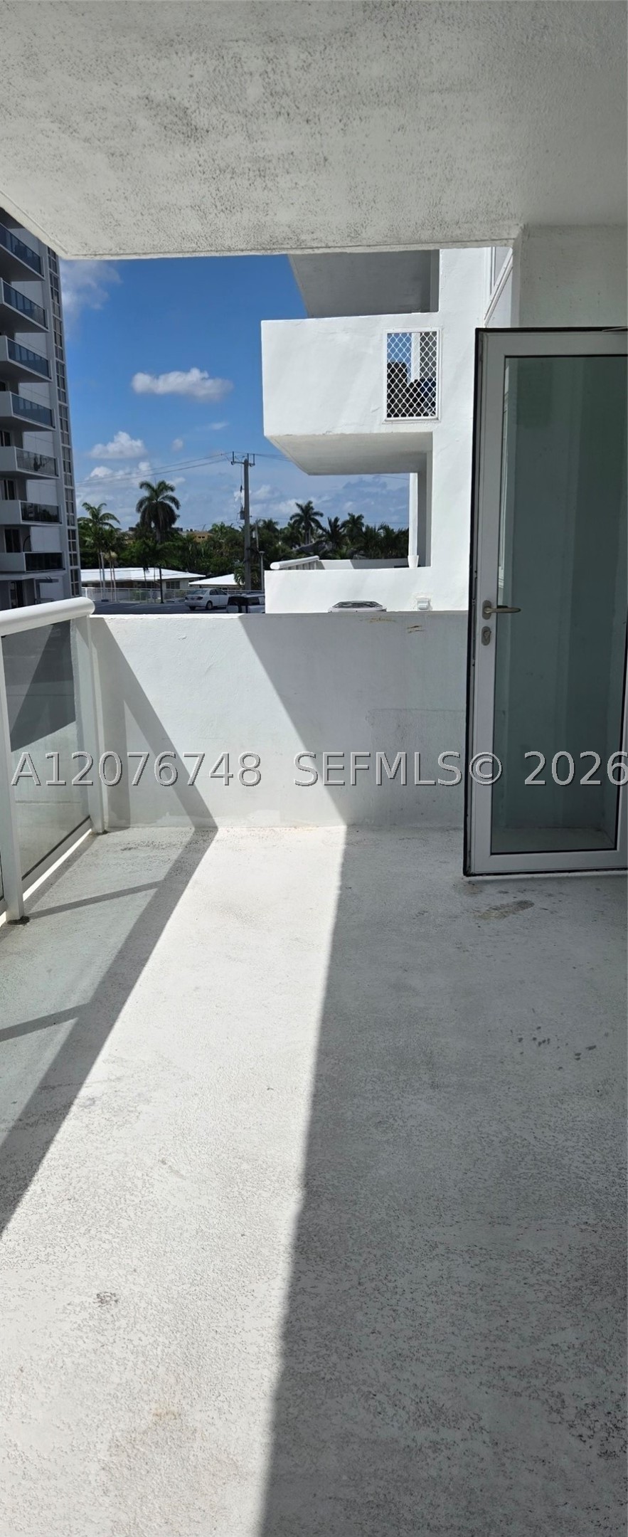 Fort Lauderdale FL 33308 - A12076748