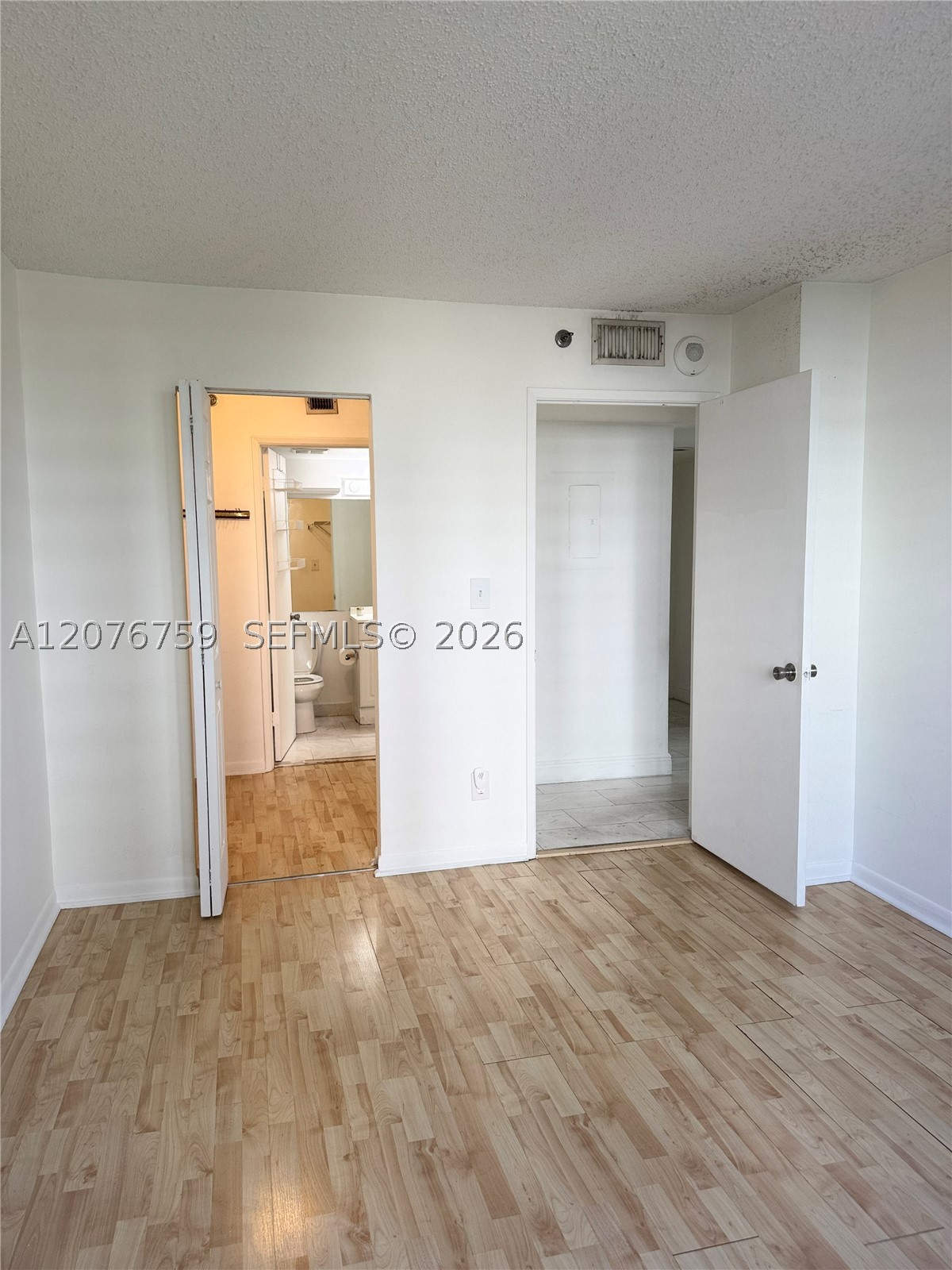 770 CLAUGHTON ISLAND DR #601, Miami FL 33131
