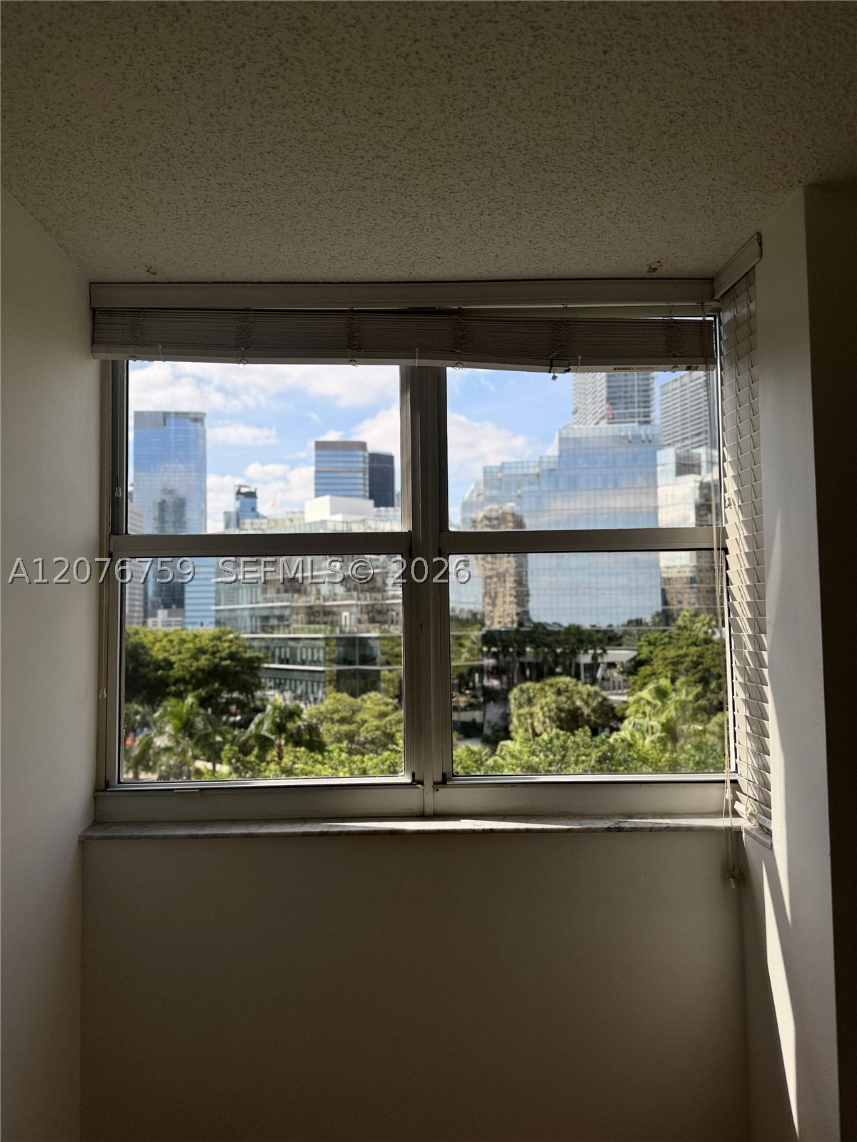 770 CLAUGHTON ISLAND DR #601, Miami FL 33131