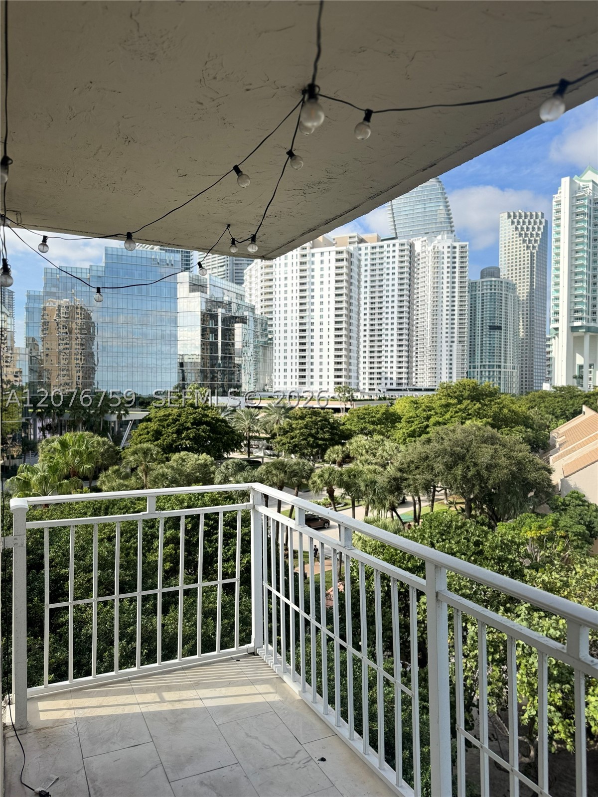 770 CLAUGHTON ISLAND DR #601, Miami FL 33131