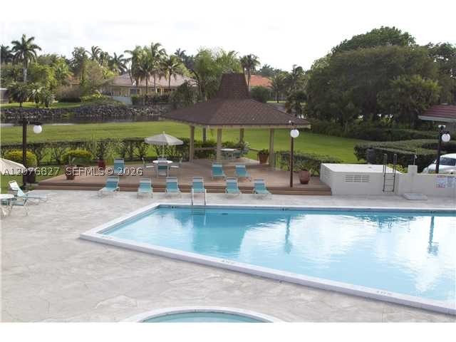 8110 SW 82nd Ct #8110, Miami FL 33143