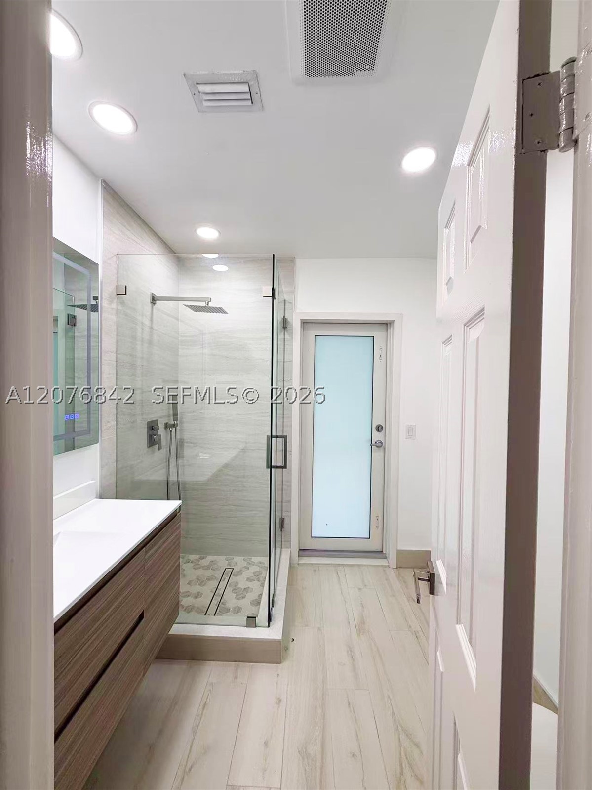 1520 Miller Rd #., Coral Gables FL 33146