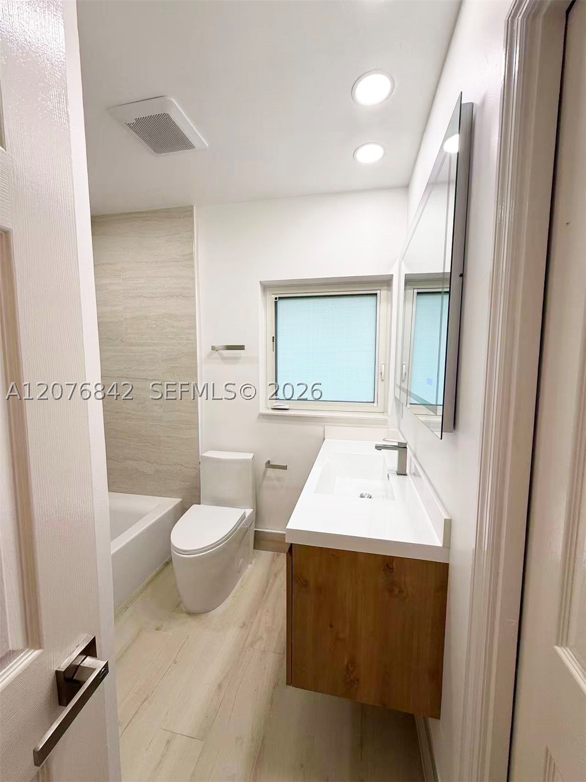 1520 Miller Rd #., Coral Gables FL 33146