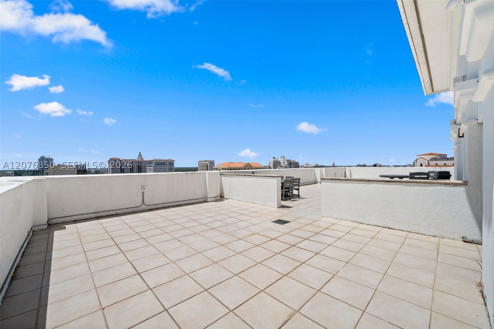 10 Aragon Ave #1602, Coral Gables FL 33134