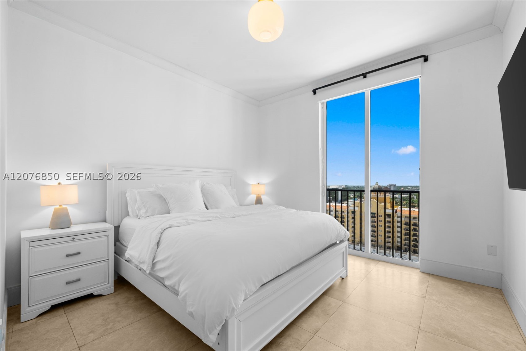 10 Aragon Ave #1602, Coral Gables FL 33134