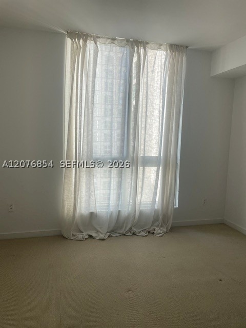 300 S Biscayne Blvd #T-2303, Miami FL 33131